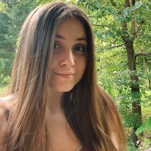 Meet your Posher, Mikayla